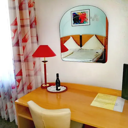 Altschwabing - Boutique 3* Mnichov