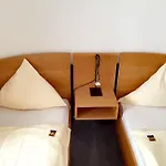 Altschwabing - Boutique 3* מינכן