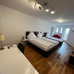 Altschwabing - Boutique ホテル 3*